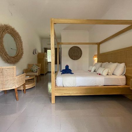 Blue Emocean Dive Resort Moyo Island ภายนอก รูปภาพ